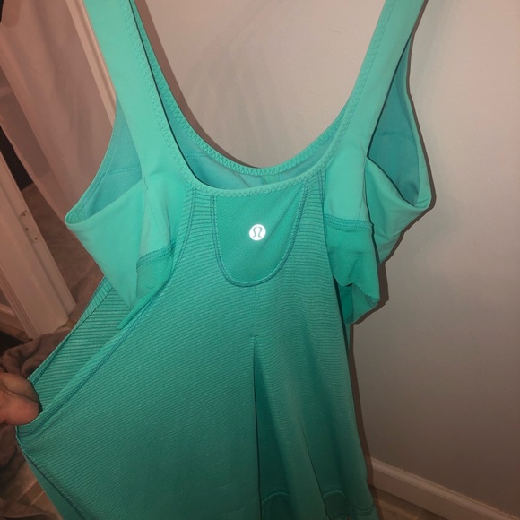 lululemon athletica Tops - Lululemon workout tank with build in sports bra